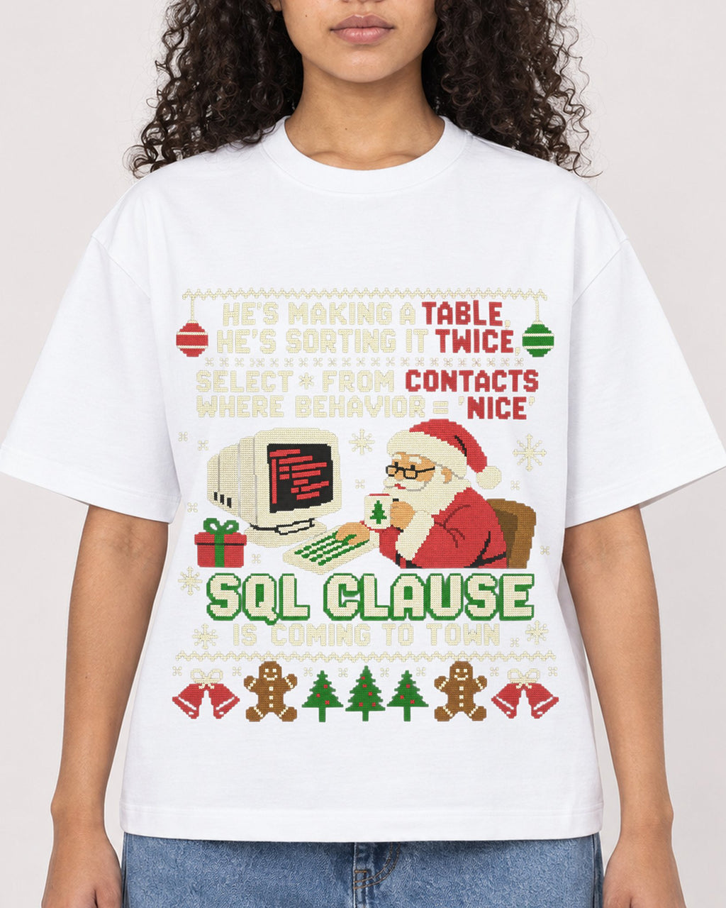 Mockup Boxy Heavyweight Tee White female close-up 10