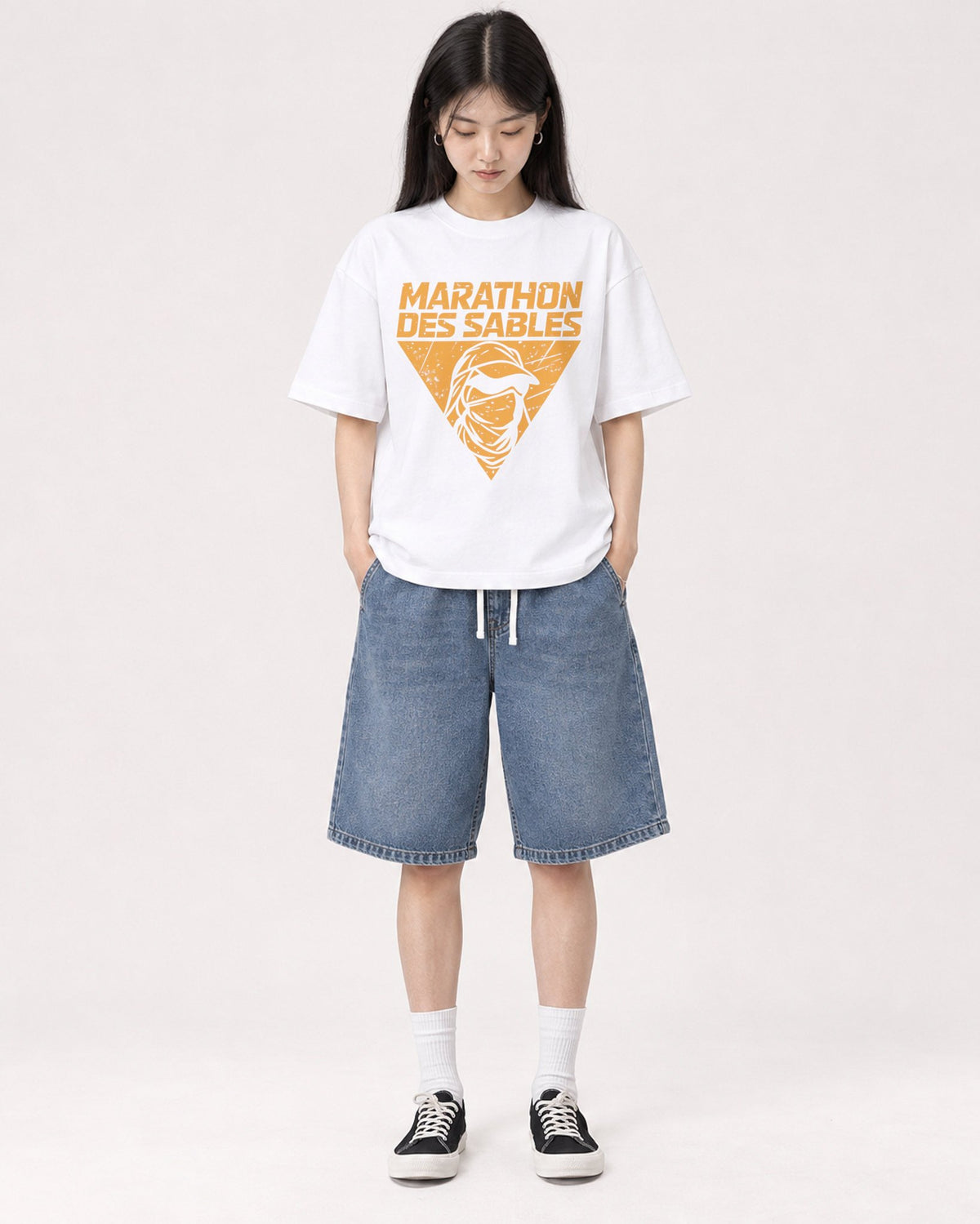 Mockup Boxy Heavyweight Tee White female full-body 01