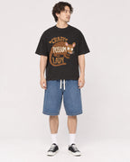 Mockup Boxy Heavyweight Tee Black male full-body 03