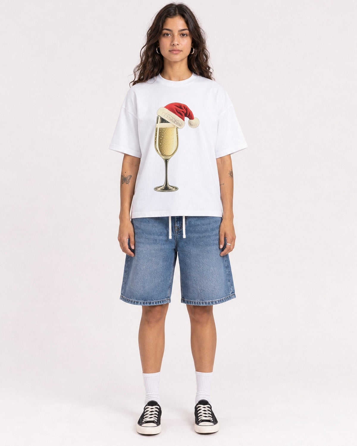 Mockup Boxy Heavyweight Tee White female full-body 06
