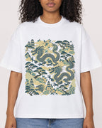 Mockup Boxy Heavyweight Tee White female close-up 05