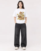 Mockup Boxy Heavyweight Tee White female full-body 03