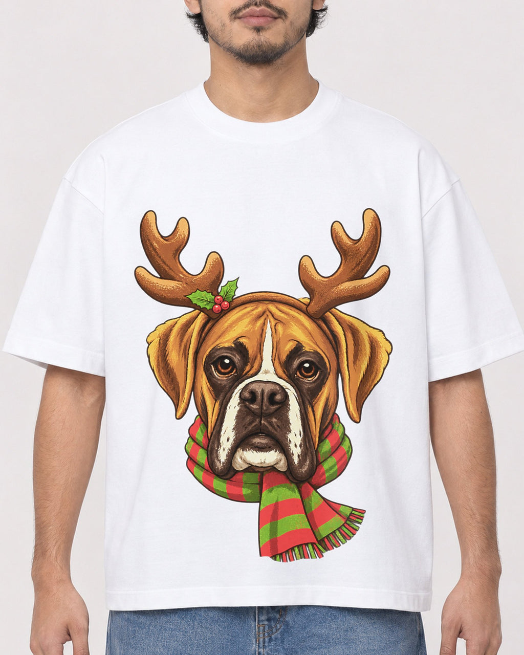 Mockup Boxy Heavyweight Tee White male close-up 02