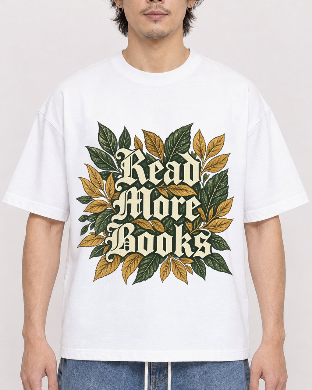 Mockup Boxy Heavyweight Tee White male close-up 03