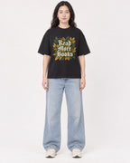 Mockup Boxy Heavyweight Tee Black female full-body 03