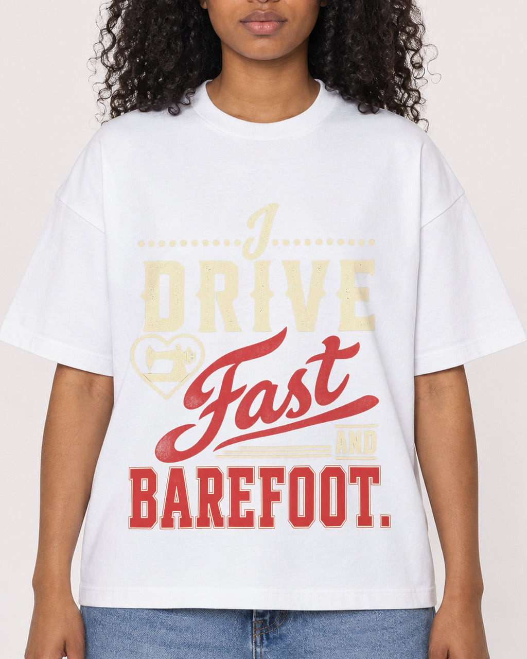 Mockup Boxy Heavyweight Tee White female close-up 05