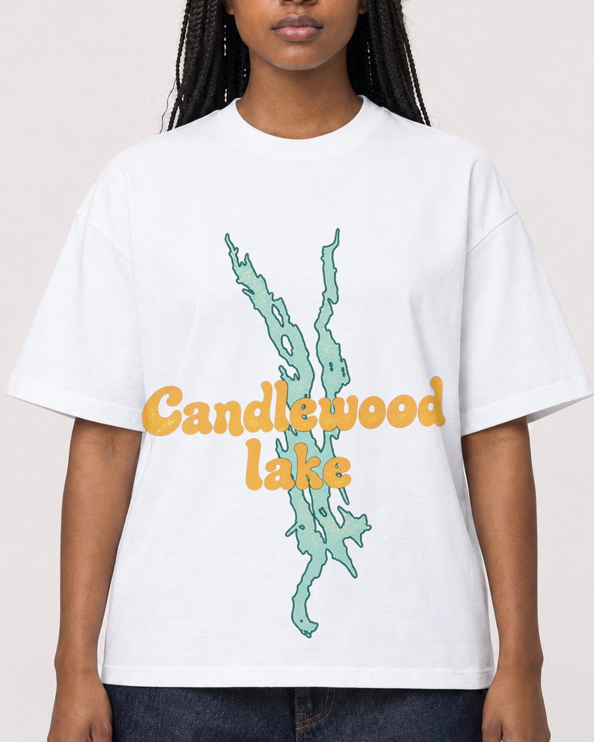 Mockup Boxy Heavyweight Tee White female close-up 04