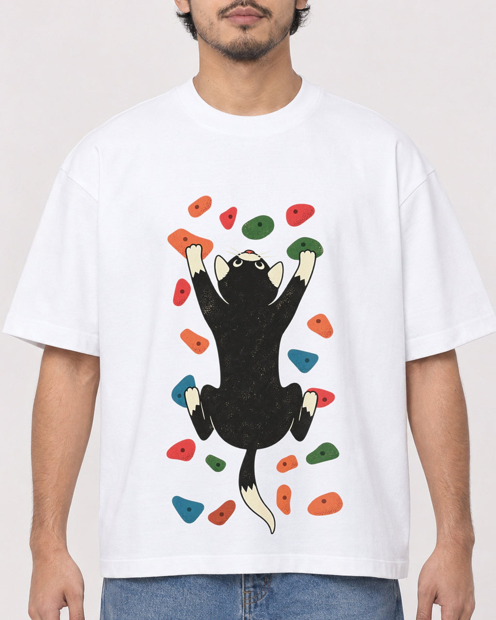 Mockup Boxy Heavyweight Tee White male close-up 02