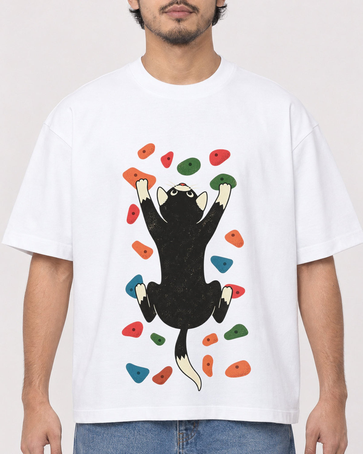 Mockup Boxy Heavyweight Tee White male close-up 02