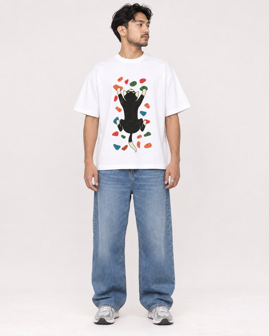 Mockup Boxy Heavyweight Tee White male full-body 02