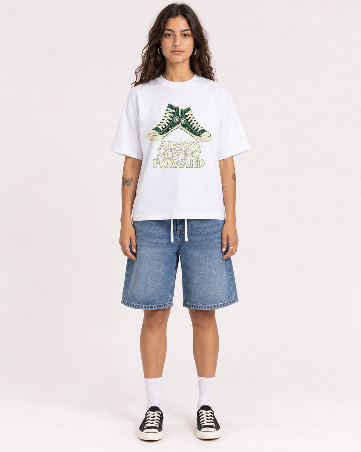 Mockup Boxy Heavyweight Tee White female full-body 06