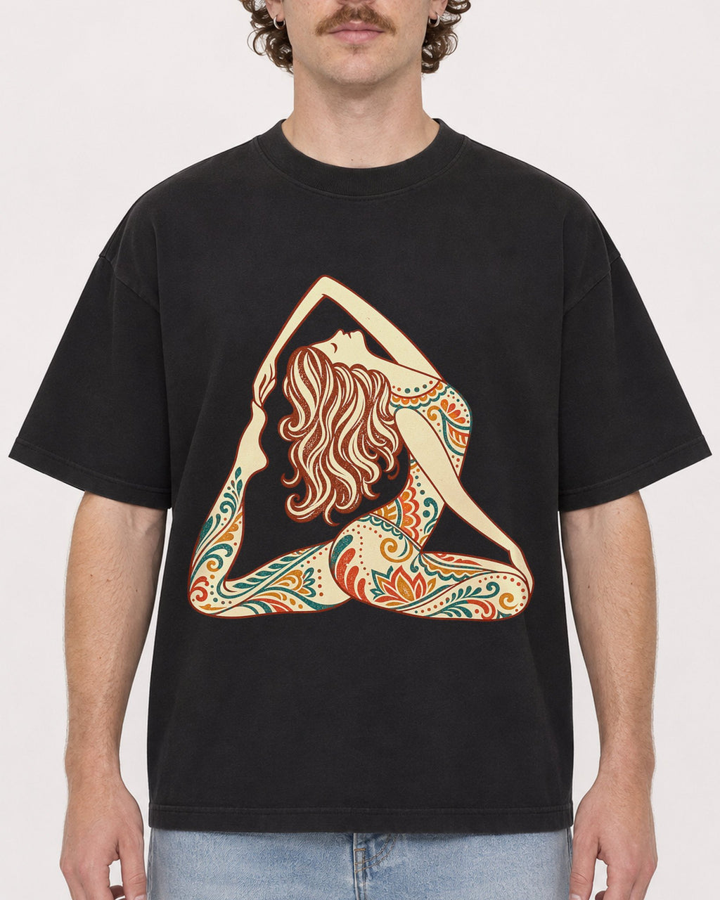 Mockup Boxy Heavyweight Tee Black male close-up 09