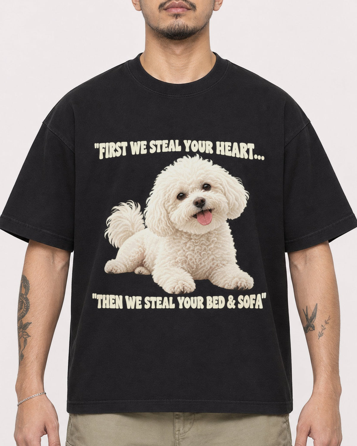 Mockup Boxy Heavyweight Tee Black male close-up 12