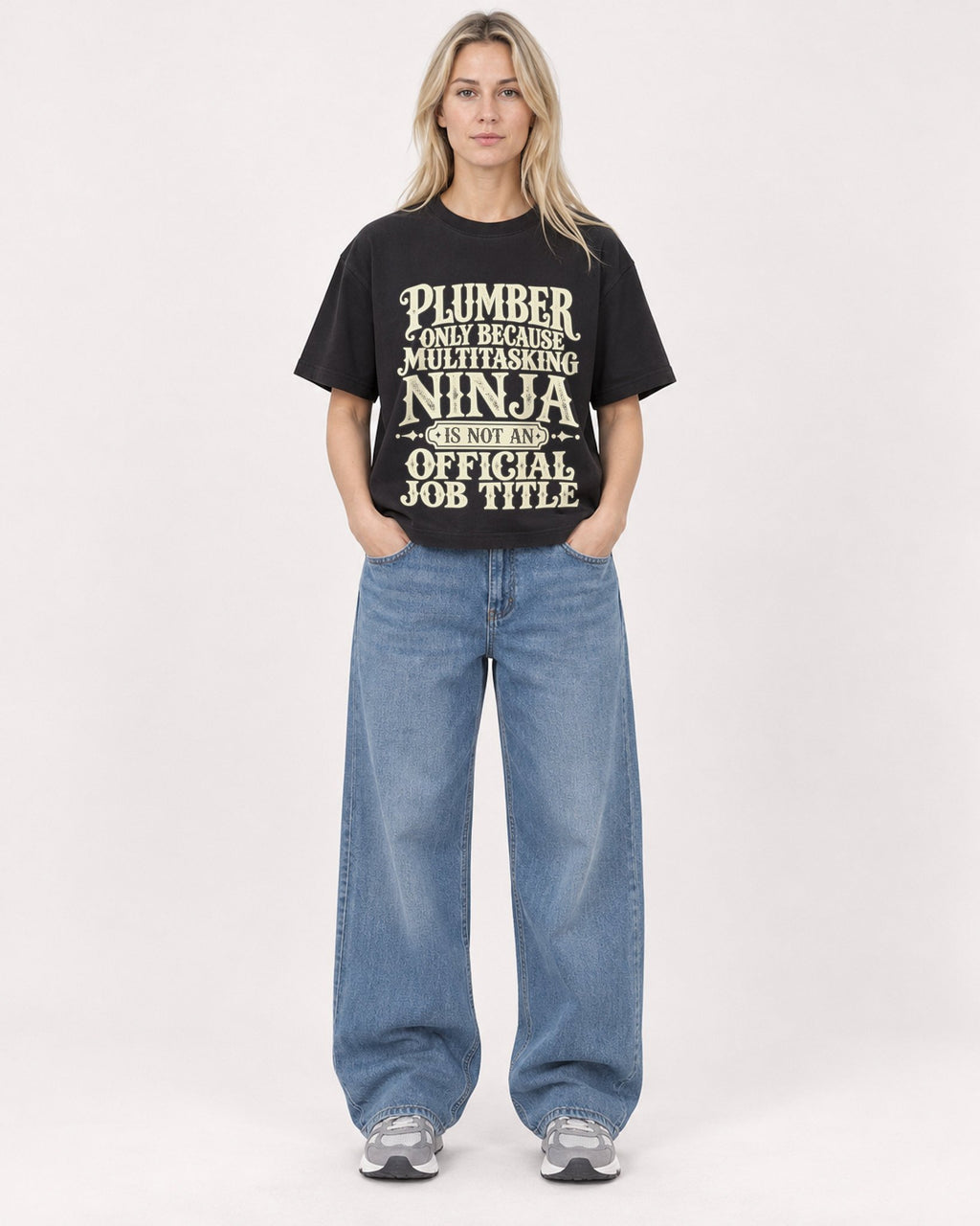 Mockup Boxy Heavyweight Tee Black female full-body 08
