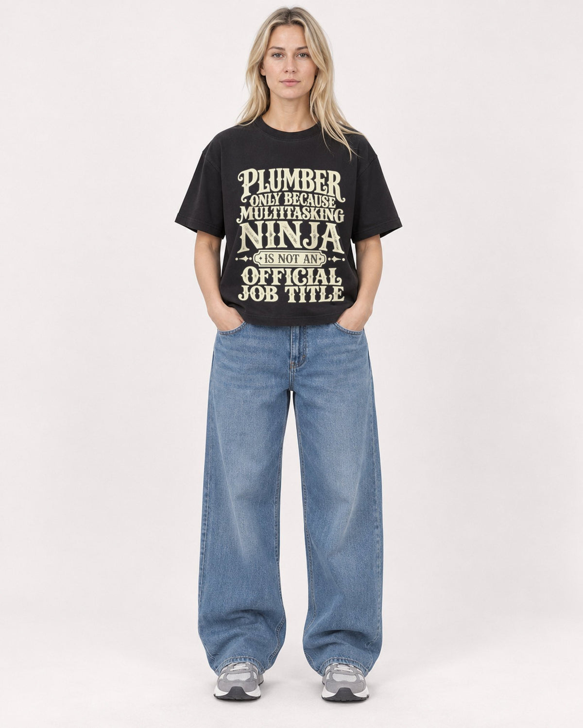 Mockup Boxy Heavyweight Tee Black female full-body 08