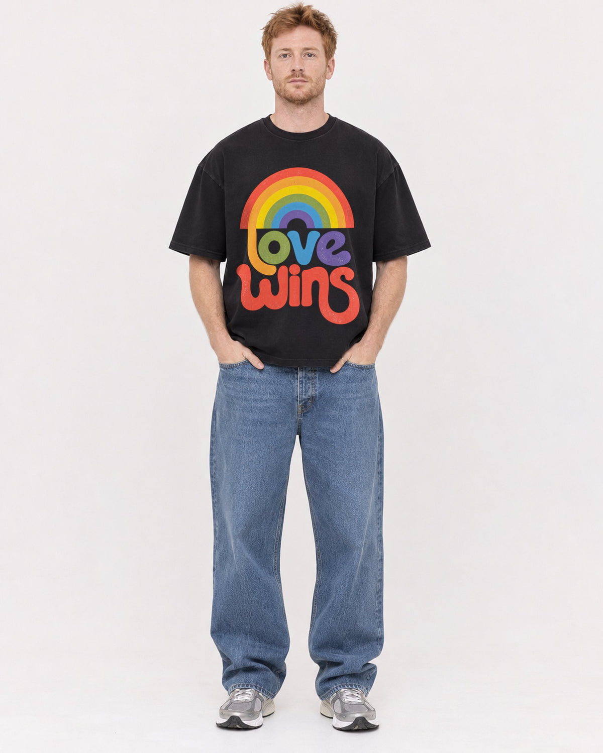 Mockup Boxy Heavyweight Tee Black male full-body 38