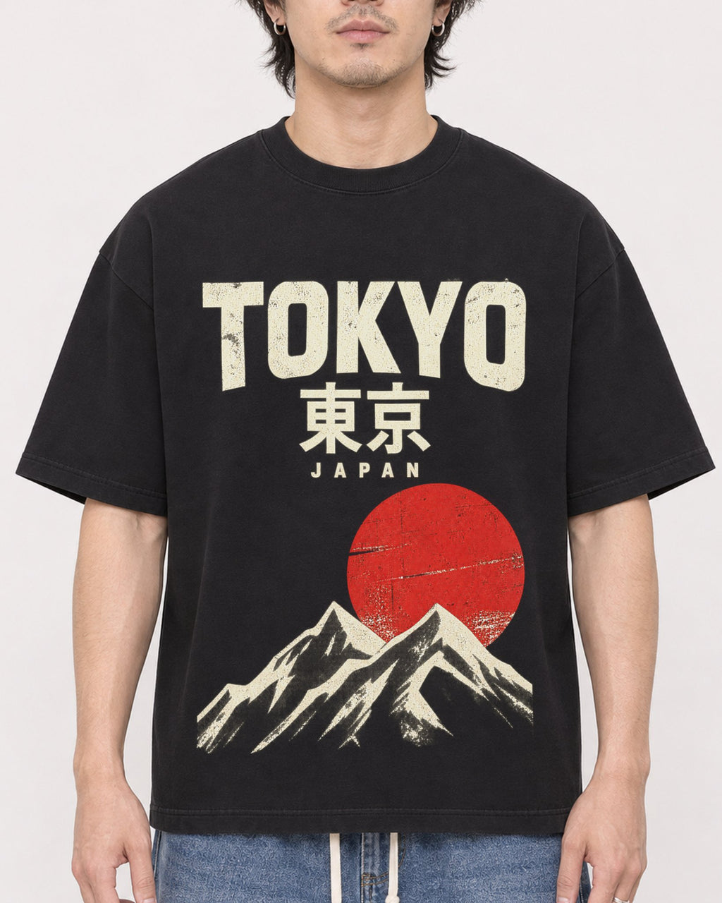 Mockup Boxy Heavyweight Tee Black male close-up 03