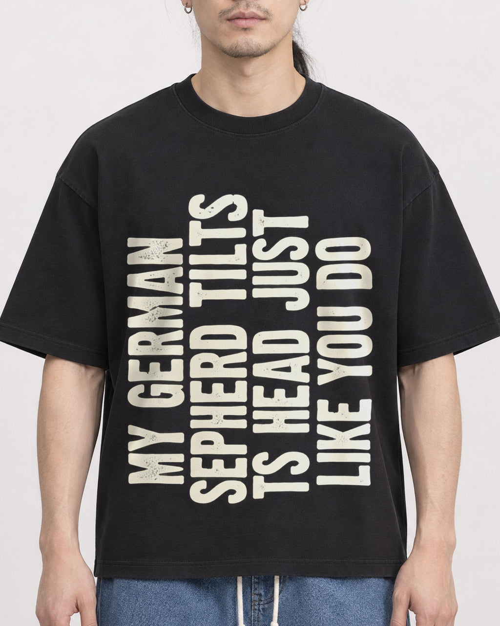 Mockup Boxy Heavyweight Tee Black male close-up 43