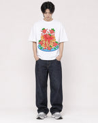 Mockup Boxy Heavyweight Tee White male full-body 11