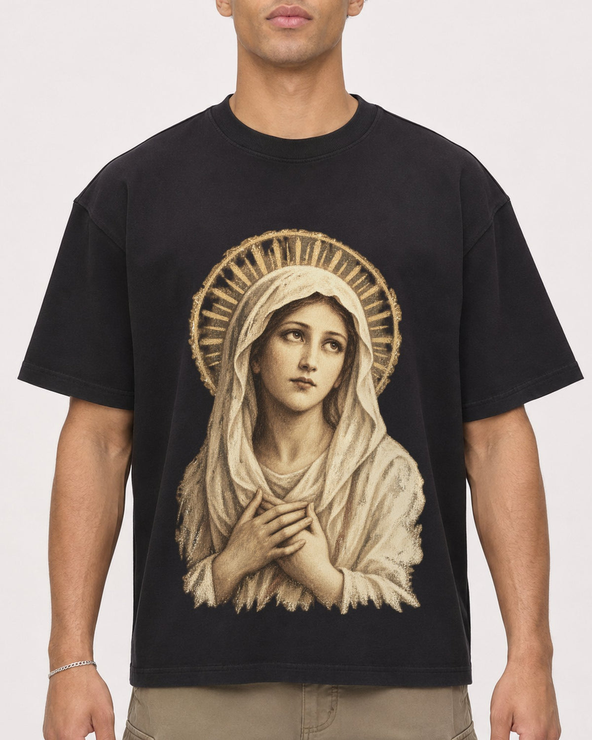 Mockup Boxy Heavyweight Tee Black male close-up 20