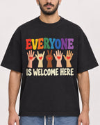 Mockup Boxy Heavyweight Tee Black male close-up 07