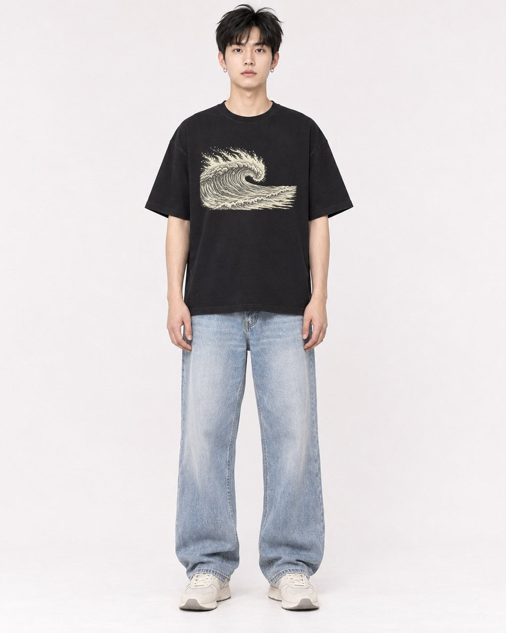 Mockup Boxy Heavyweight Tee Black male full-body 01