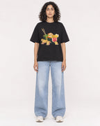 Mockup Boxy Heavyweight Tee Black female full-body 27