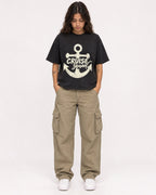 Mockup Boxy Heavyweight Tee Black female full-body 06