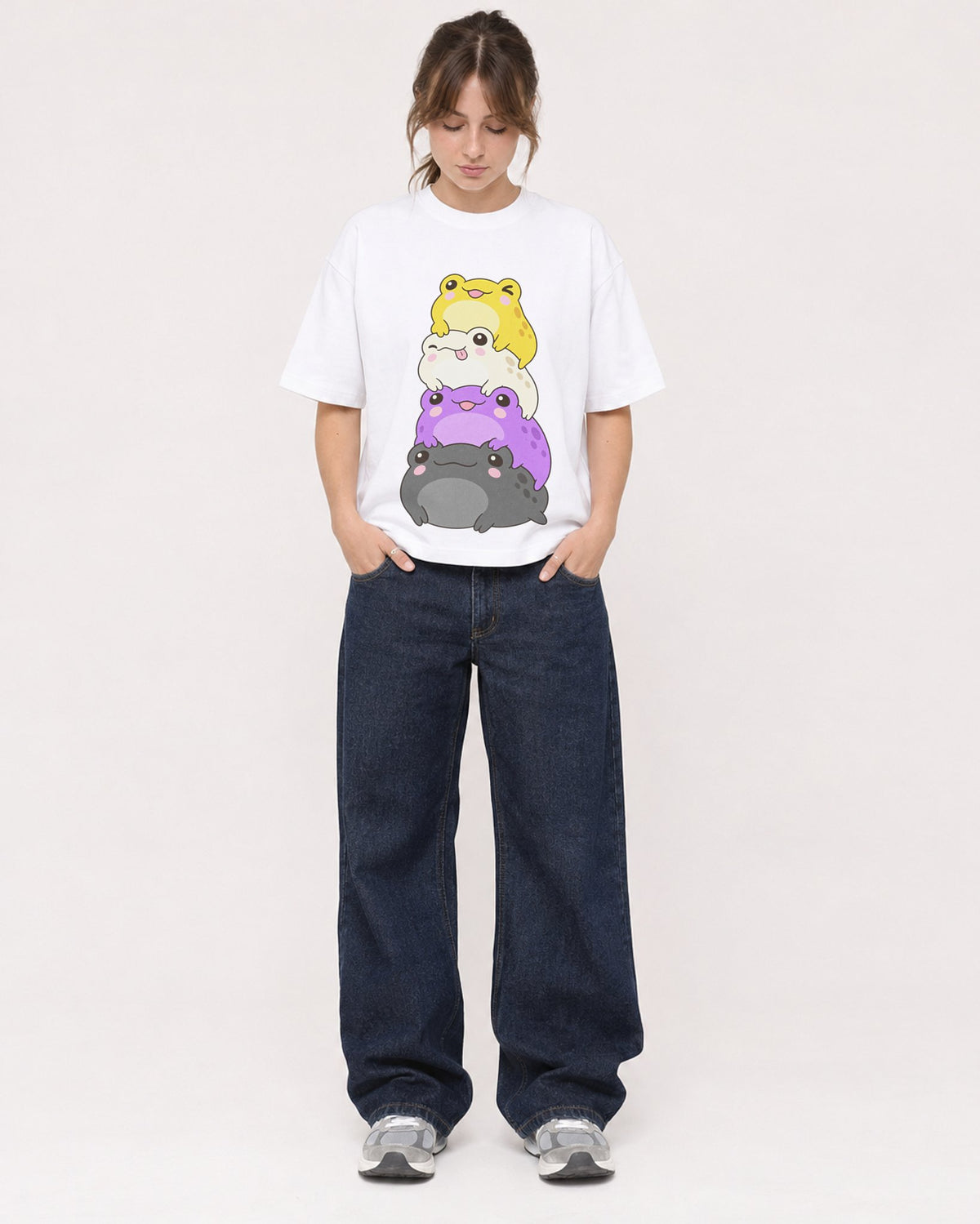 Mockup Boxy Heavyweight Tee White female full-body 29