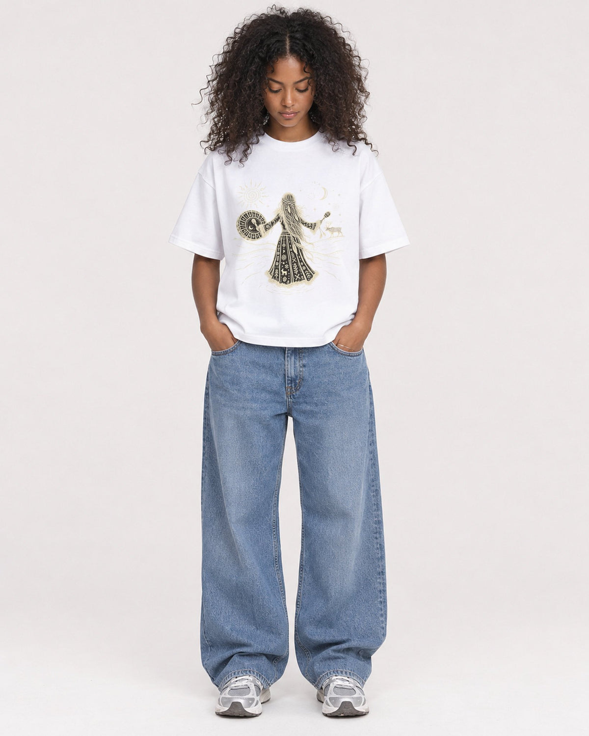 Mockup Boxy Heavyweight Tee White female full-body 05