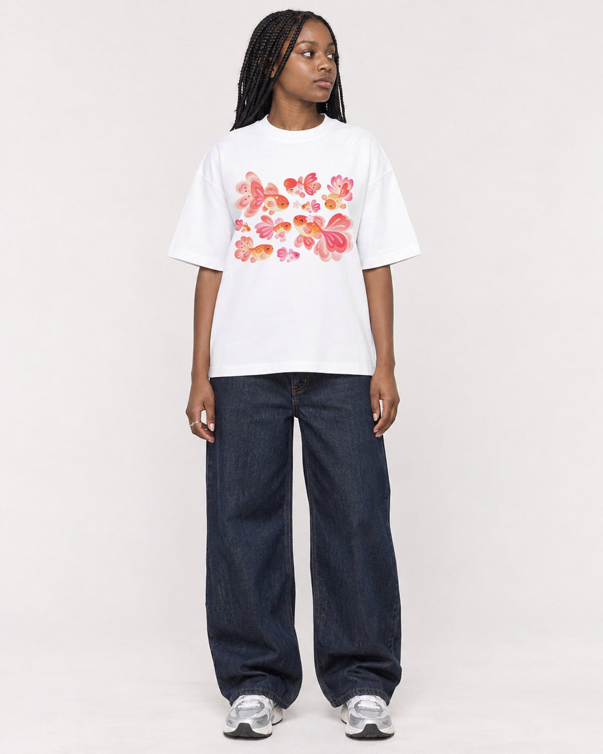 Mockup Boxy Heavyweight Tee White female full-body 04