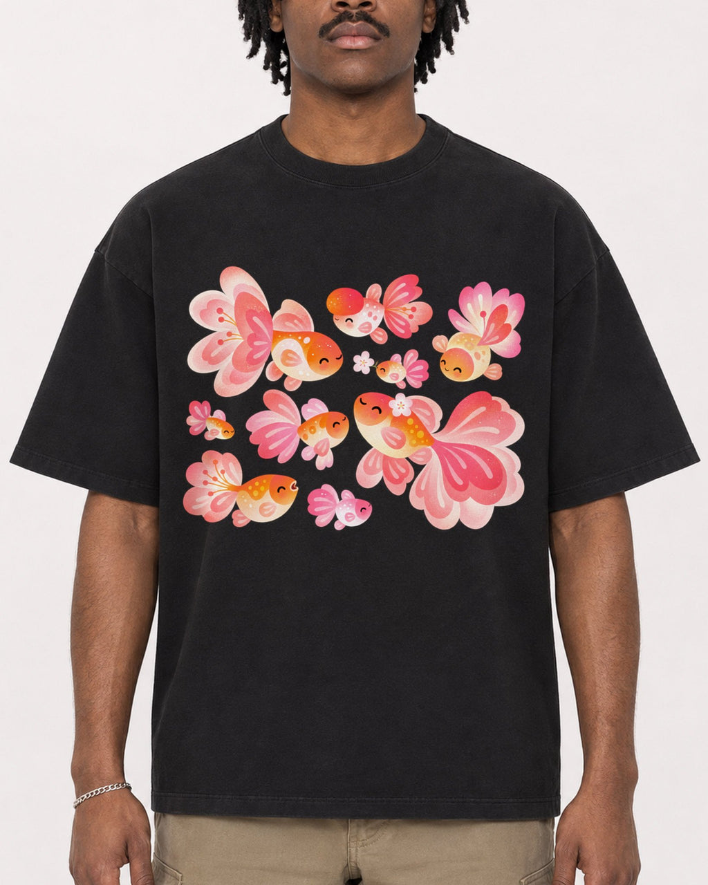 Mockup Boxy Heavyweight Tee Black male close-up 04