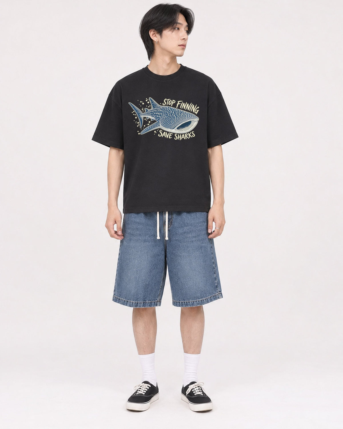 Mockup Boxy Heavyweight Tee Black male full-body 11