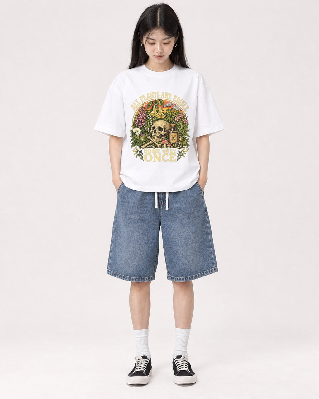 Mockup Boxy Heavyweight Tee White female full-body 01