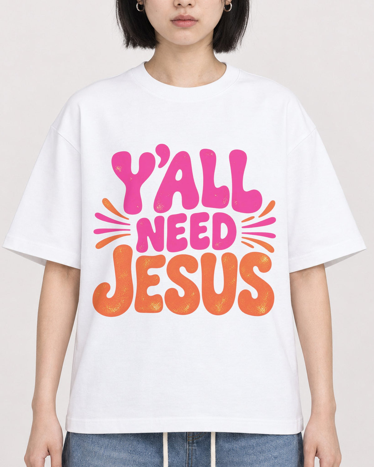 Mockup Boxy Heavyweight Tee White female close-up 11