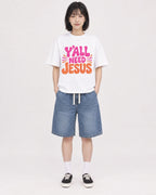 Mockup Boxy Heavyweight Tee White female full-body 11
