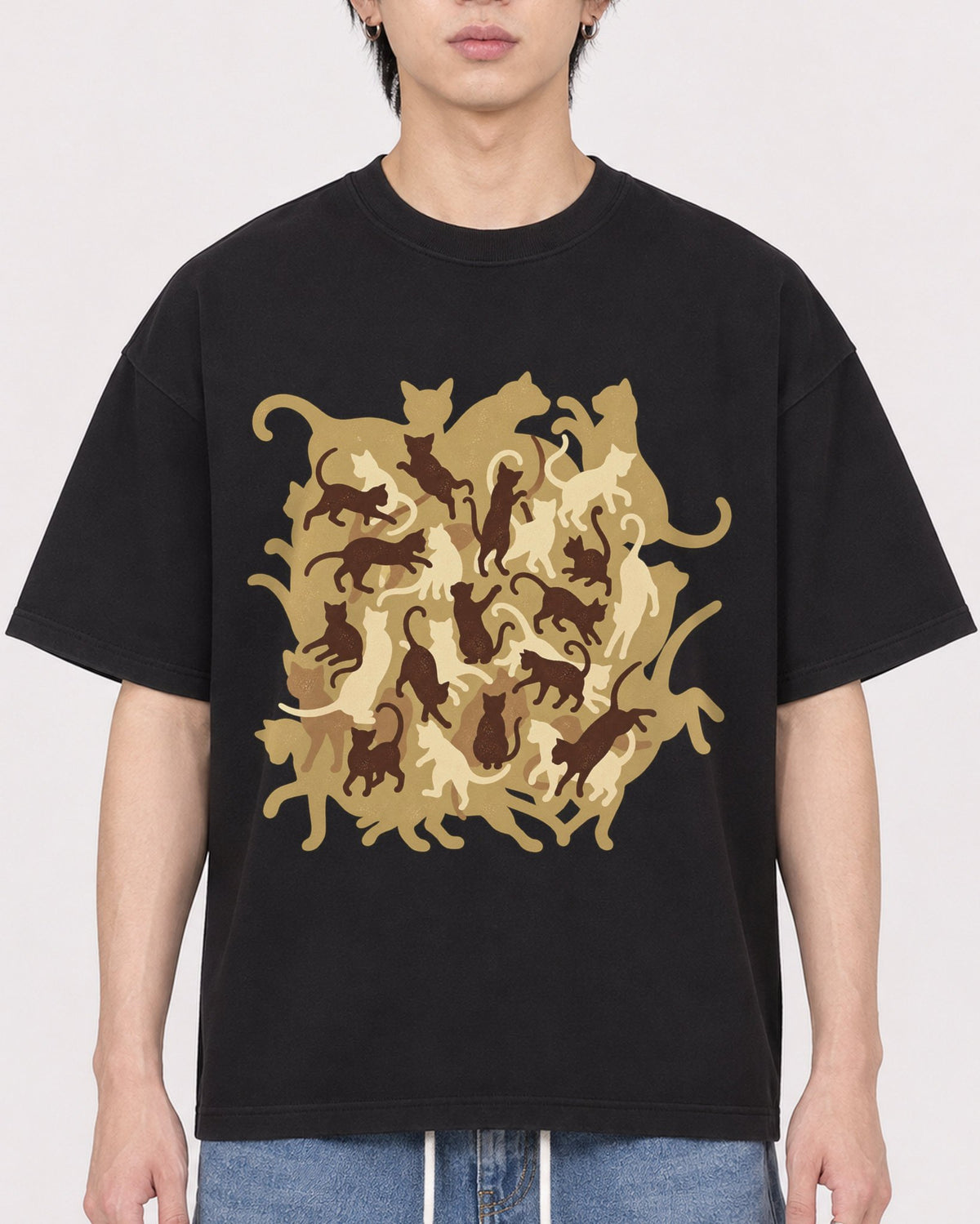 Mockup Boxy Heavyweight Tee Black male close-up 11