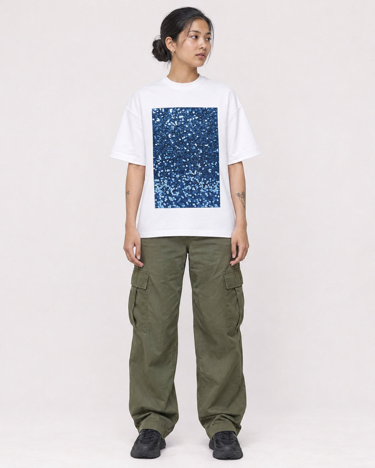 Mockup Boxy Heavyweight Tee White female full-body 12