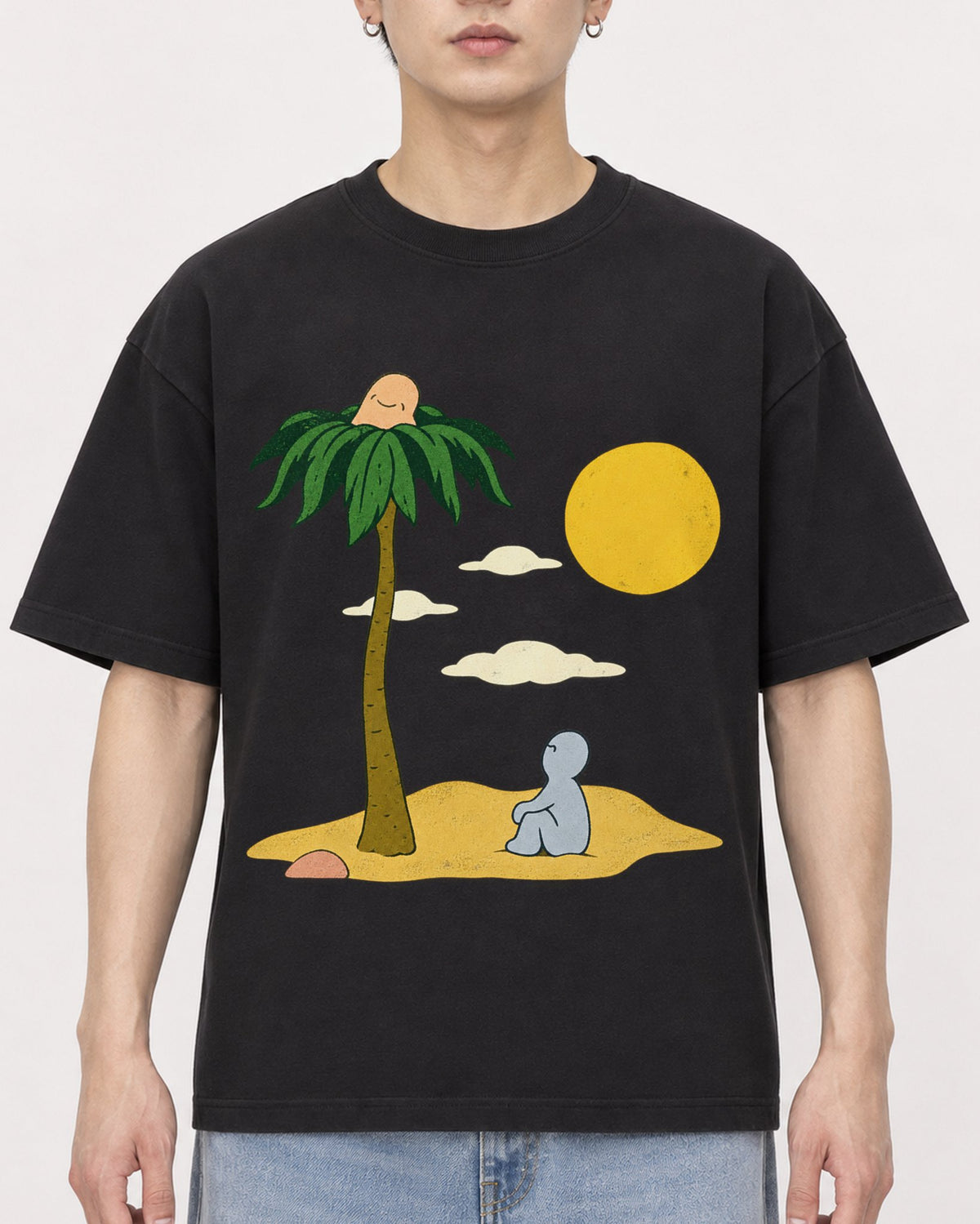 Mockup Boxy Heavyweight Tee Black male close-up 01