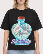 Mockup Boxy Heavyweight Tee Black female close-up 19