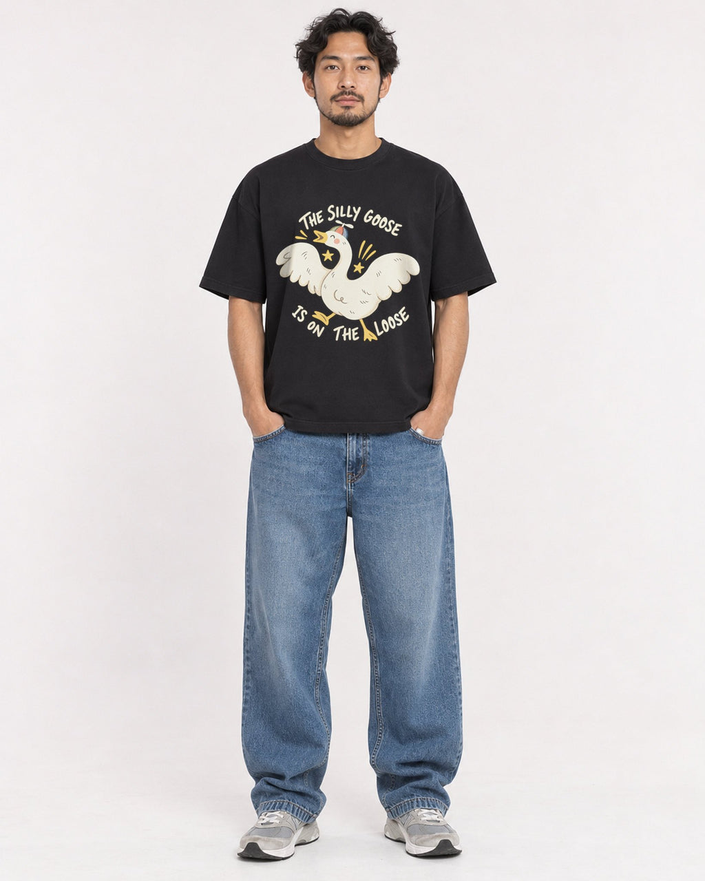 Mockup Boxy Heavyweight Tee Black male full-body 02