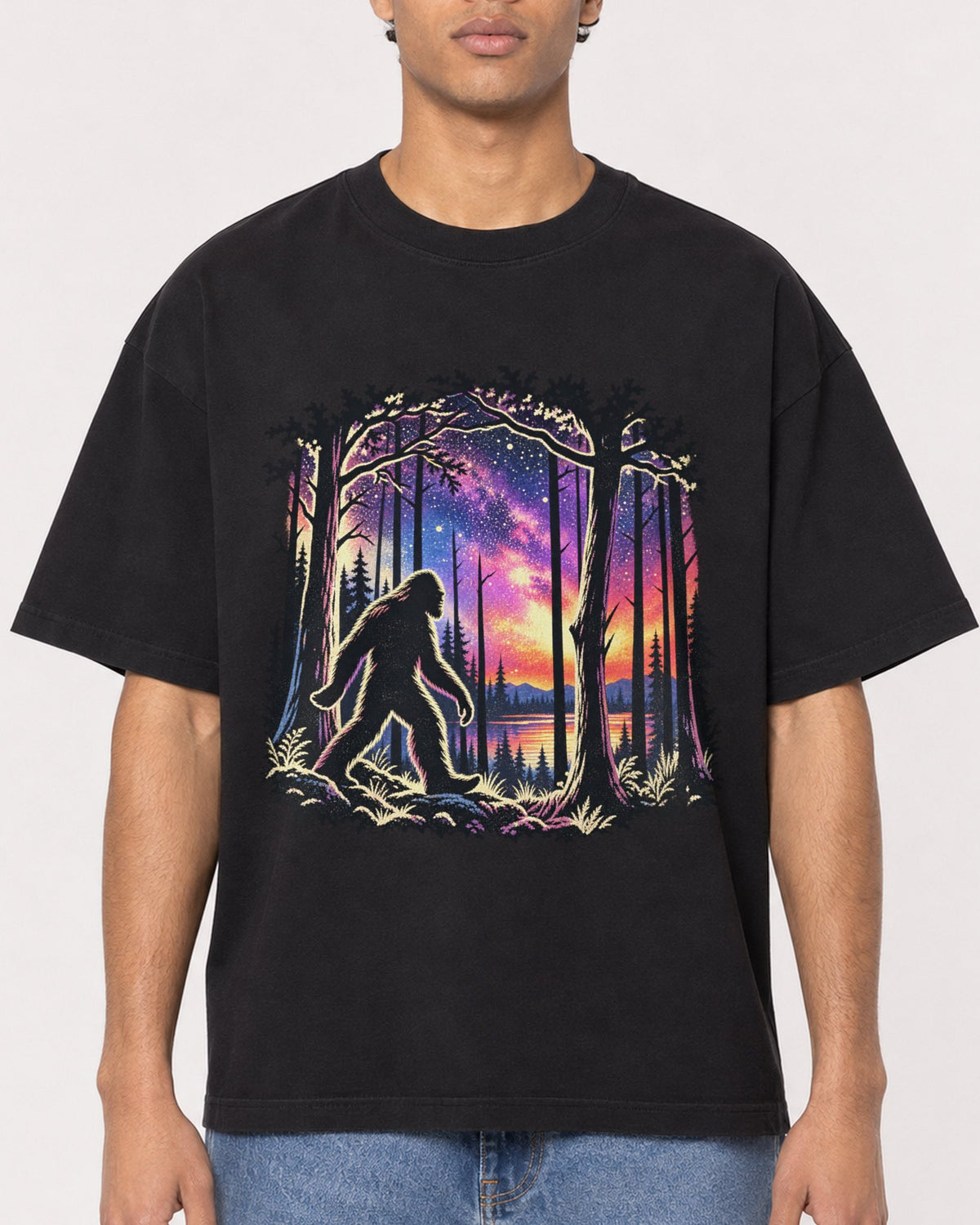 Mockup Boxy Heavyweight Tee Black male close-up 10