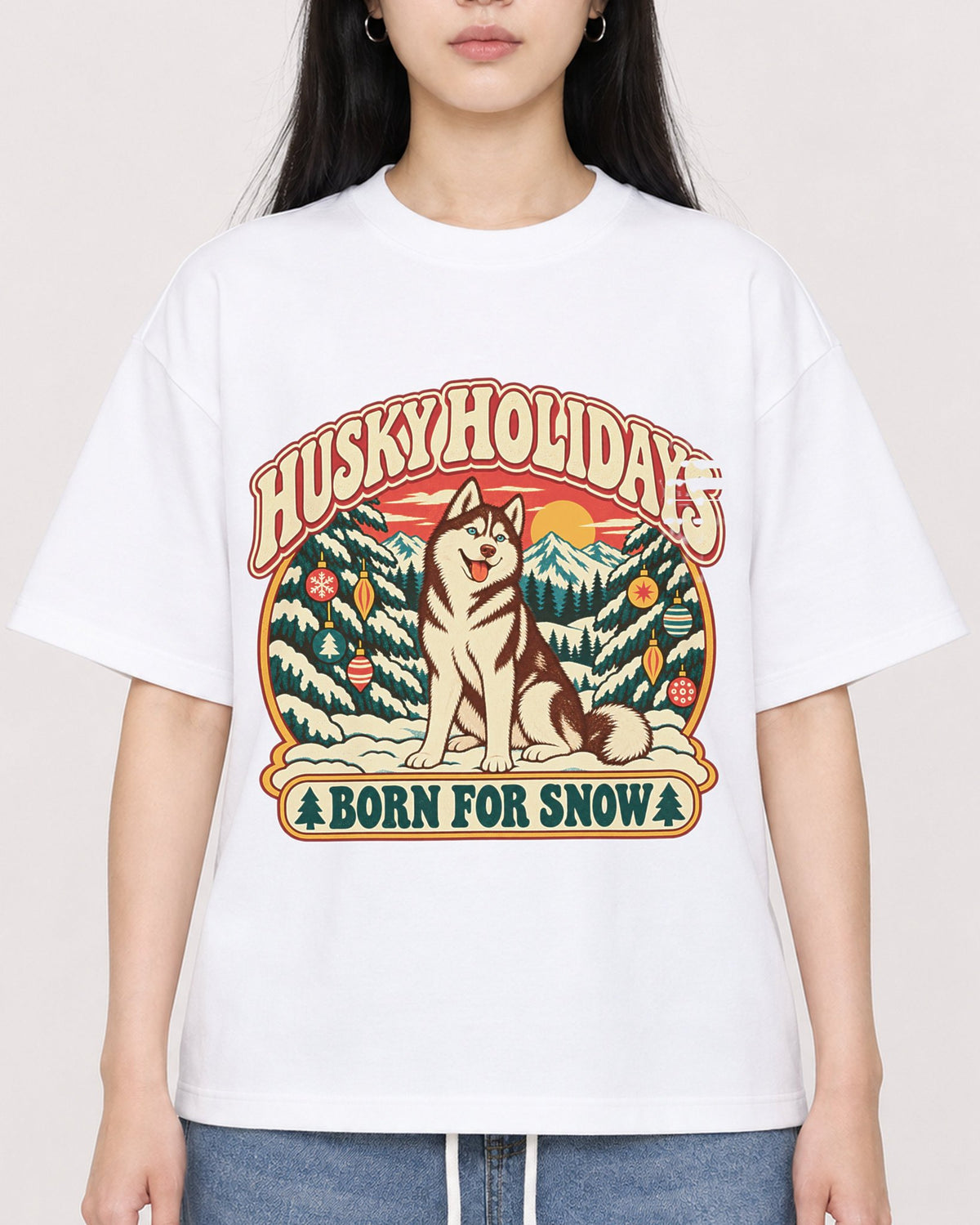 Mockup Boxy Heavyweight Tee White female close-up 01