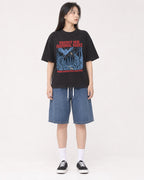 Mockup Boxy Heavyweight Tee Black female full-body 01