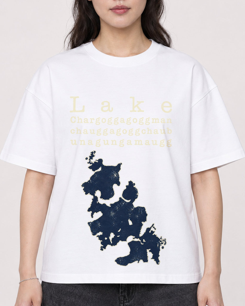Mockup Boxy Heavyweight Tee White female close-up 03