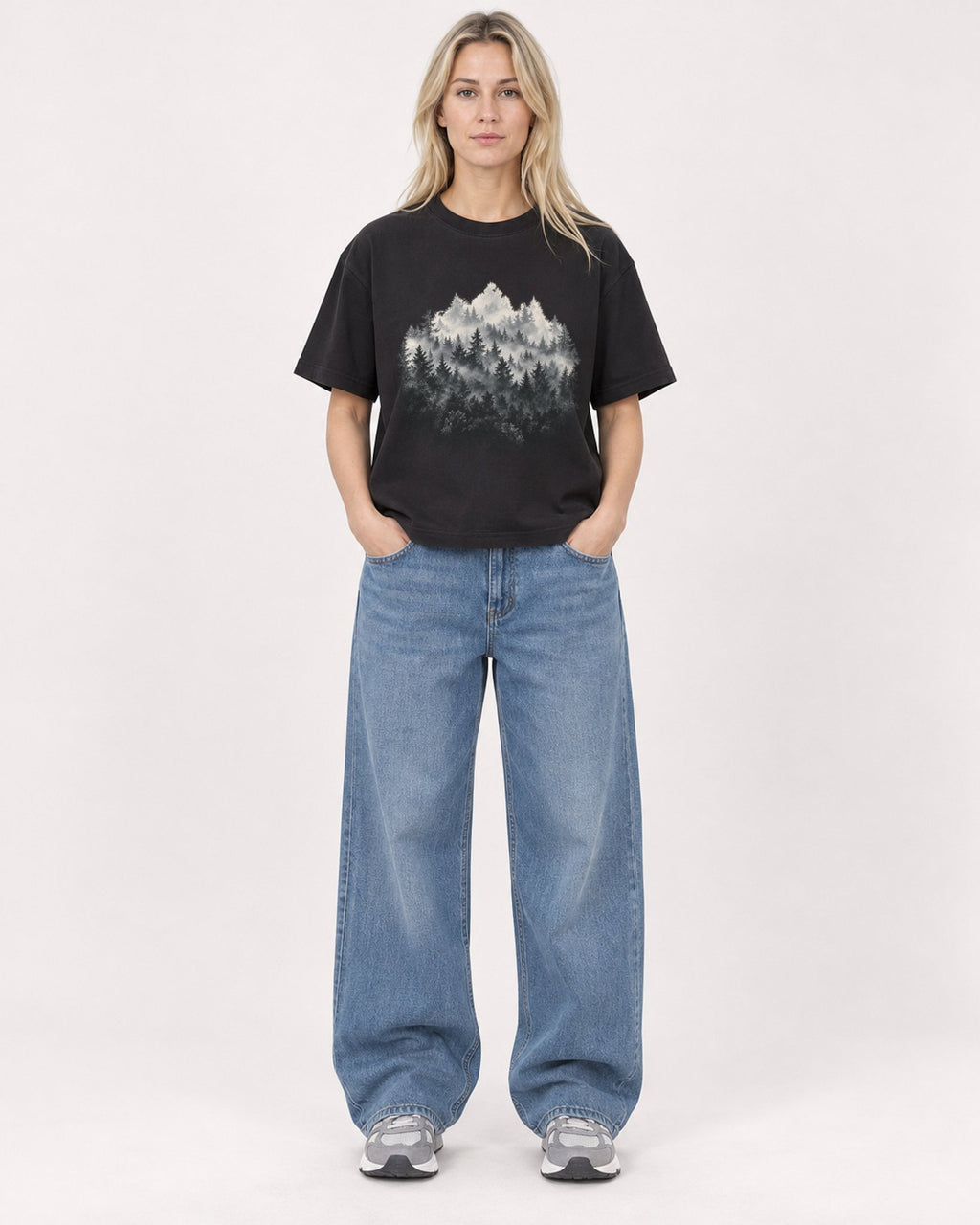 Mockup Boxy Heavyweight Tee Black female full-body 08