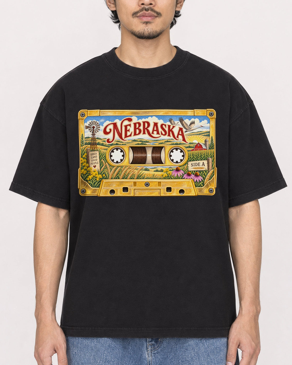 Mockup Boxy Heavyweight Tee Black male close-up 02
