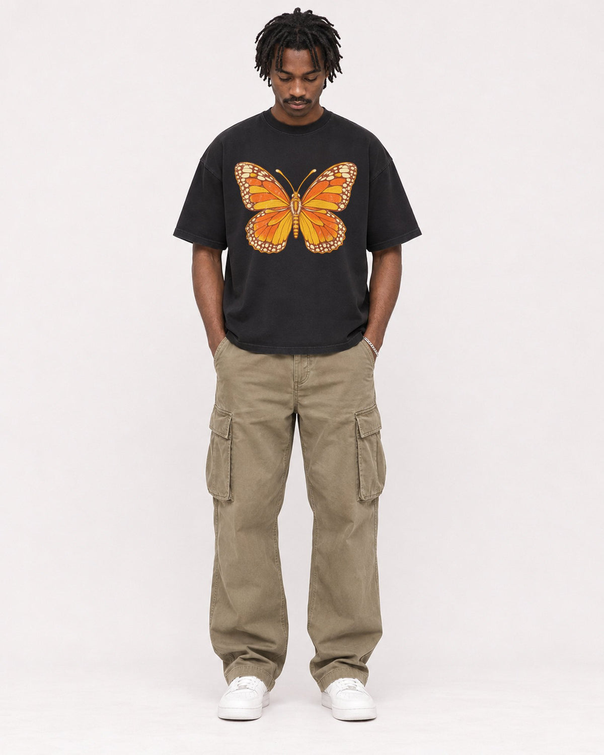 Mockup Boxy Heavyweight Tee Black male full-body 04