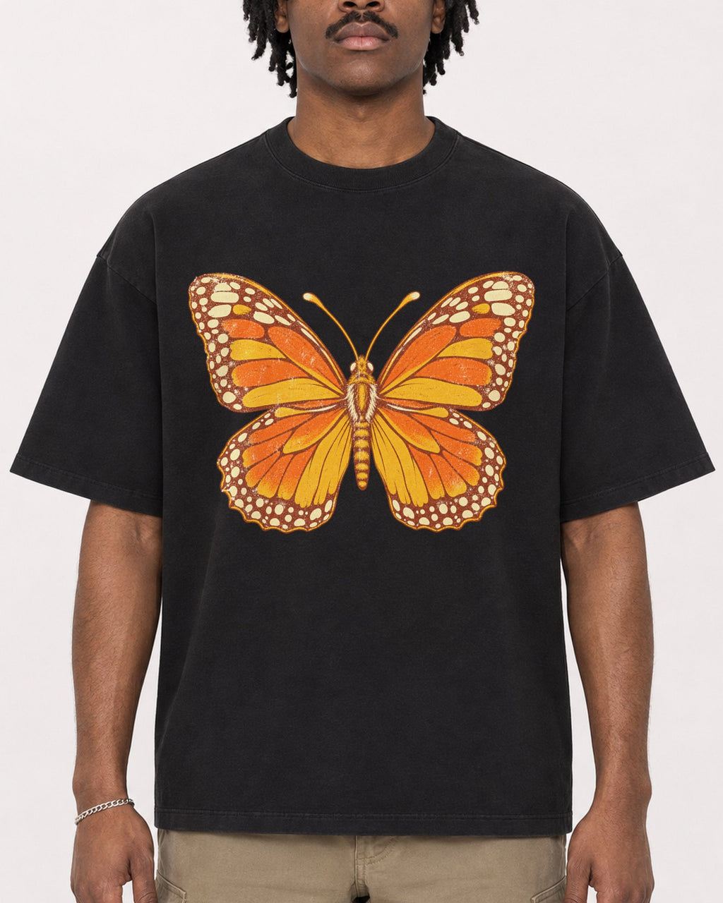 Mockup Boxy Heavyweight Tee Black male close-up 04
