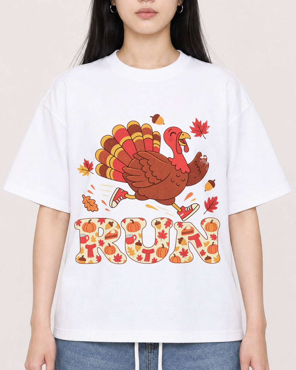 Mockup Boxy Heavyweight Tee White female close-up 01